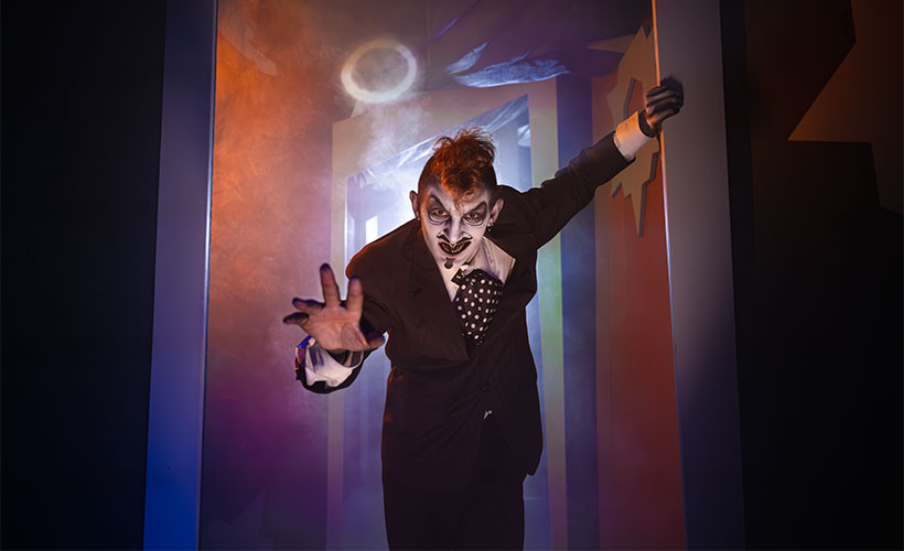 Character actor at Twisted Carnevil during Hersheypark Dark Nights